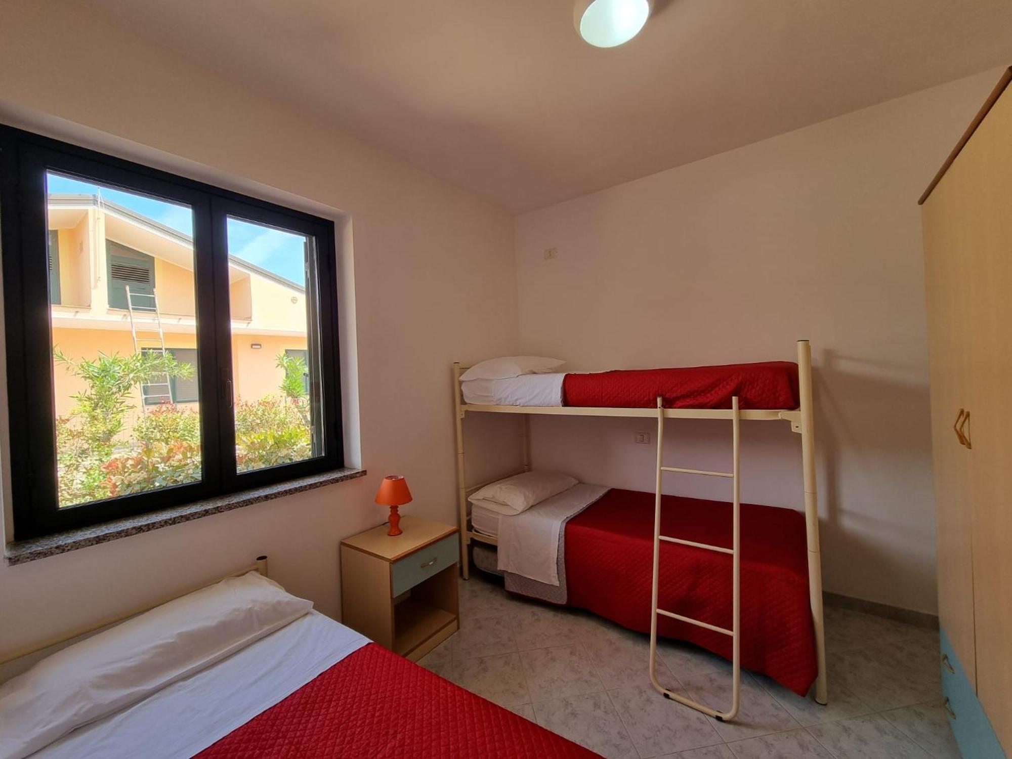 Villaggio Camping Lungomare Кропани Экстерьер фото